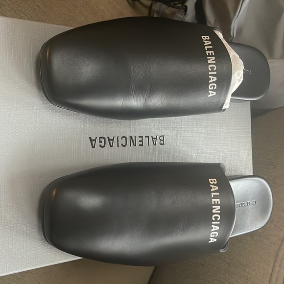 BALENCIAGA shoes - Picture 5 of 9